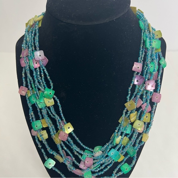 Unbranded Costume Jewelry Beaded Necklaces Lot/4 Tiered Multi Colors Appr. 18” - Picture 4 of 16